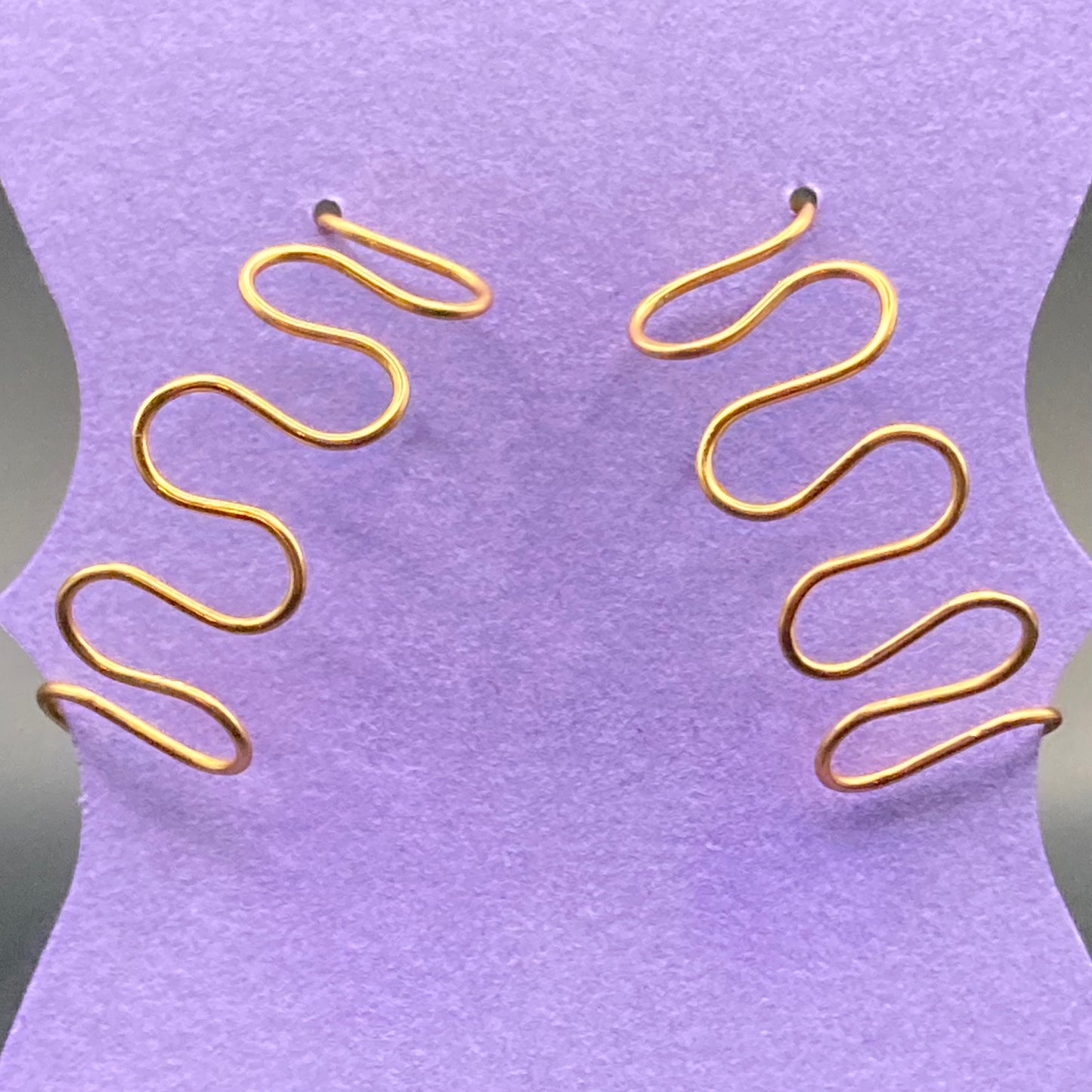 Wavy Hoops