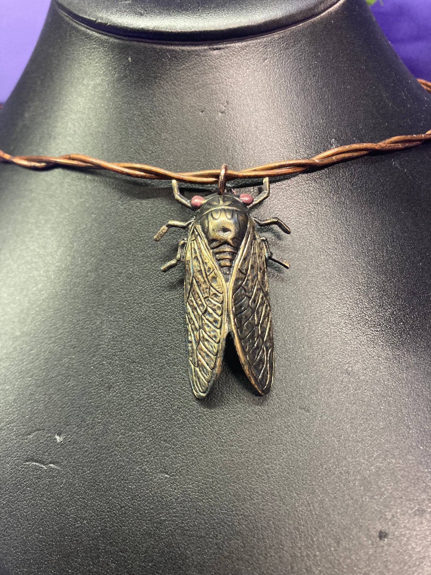 Cicada Vine Necklace