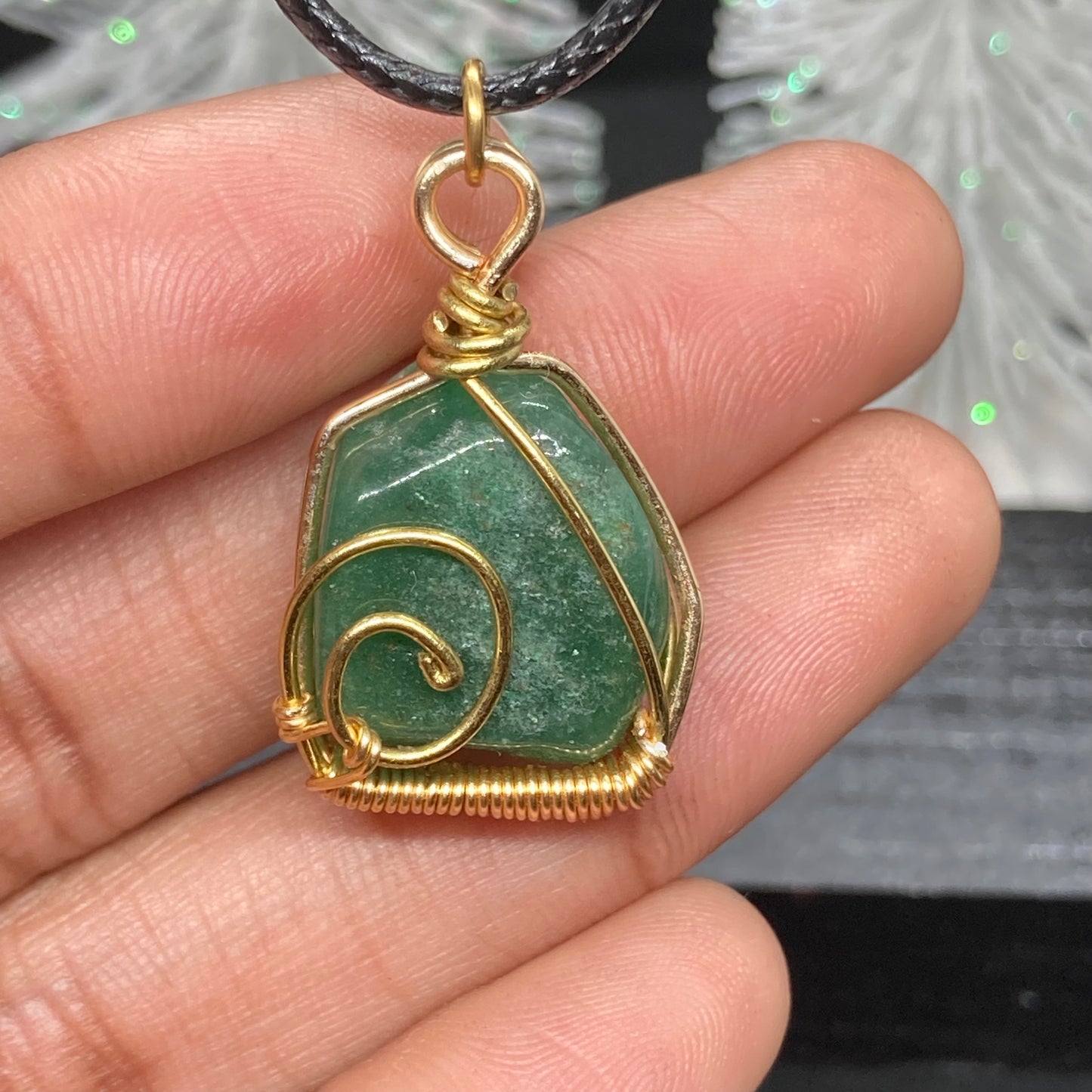 Glimmering Green Pendant